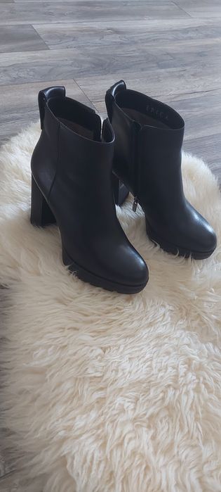 Ghete din piele epica otter marime 39