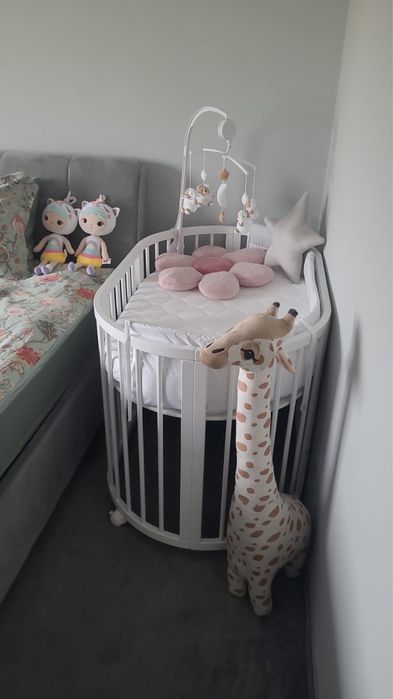 Pătuț 9 in 1 oval lemn alb