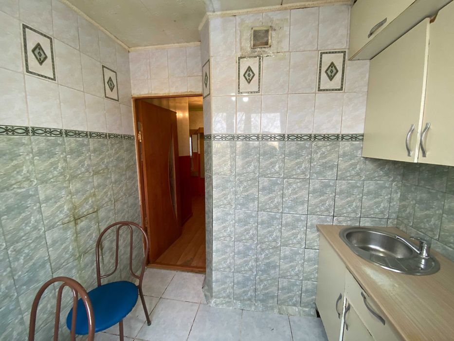 Продам 2 комнатную пед колледж