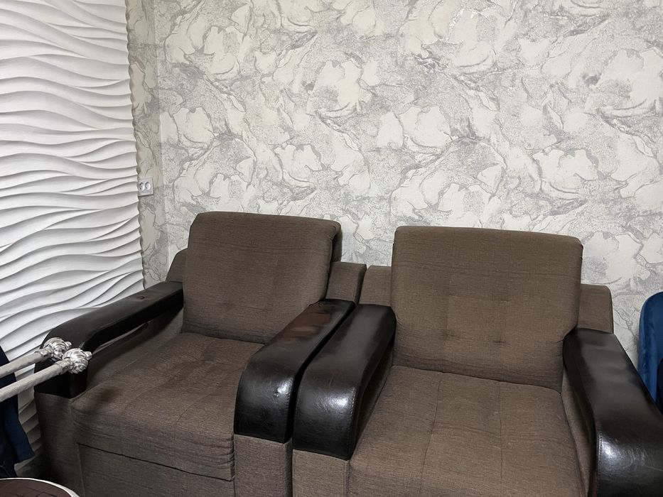 Кресло для гостиной