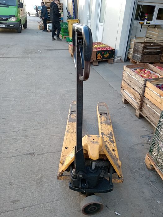 Se vinde liza manuala