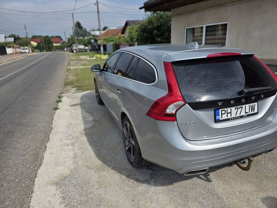 Volvo v60 hibrid 2013