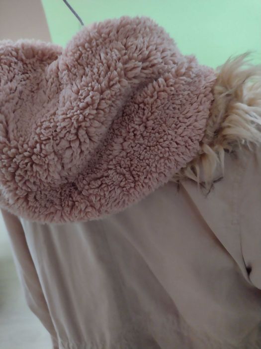 Момичешко/юношеско яке H&M в нежно розов цвят