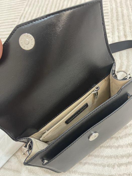 Оригинал сумка charles and keith