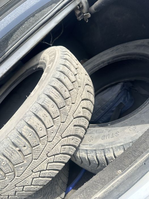 Продам шины зимние