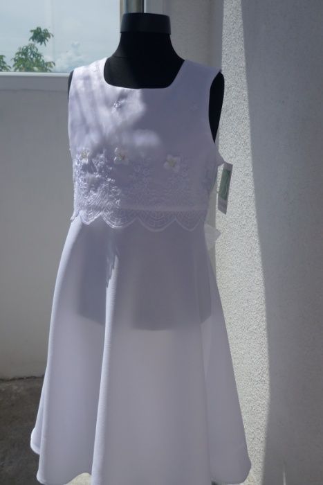 Vand rochita fetite alba pentru mireasa mica BONNIE JEAN 12 ani