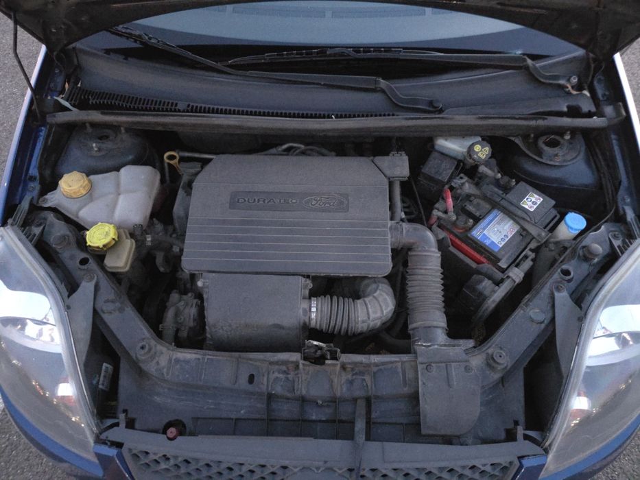Ford Fiesta 2007 – 1.3 benzină, 69 CP – Fiabilă, economică, întreținută.