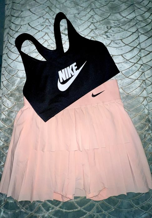 Одежда ( пакет, 7 вещей) для спорта  nike