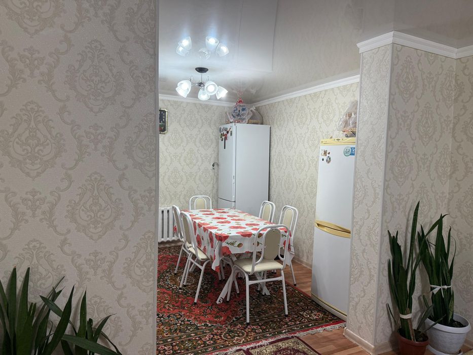 Тез арада жер уй сатылады.