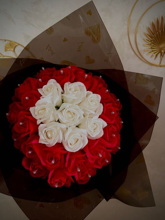 Flori de satin și de săpun