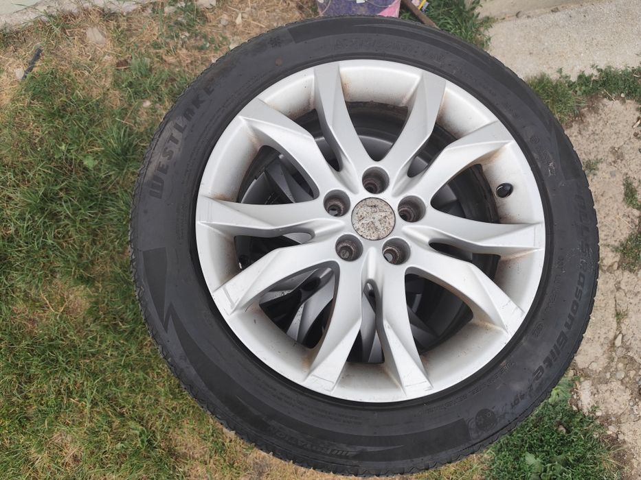 Vând roti Peugeot 508