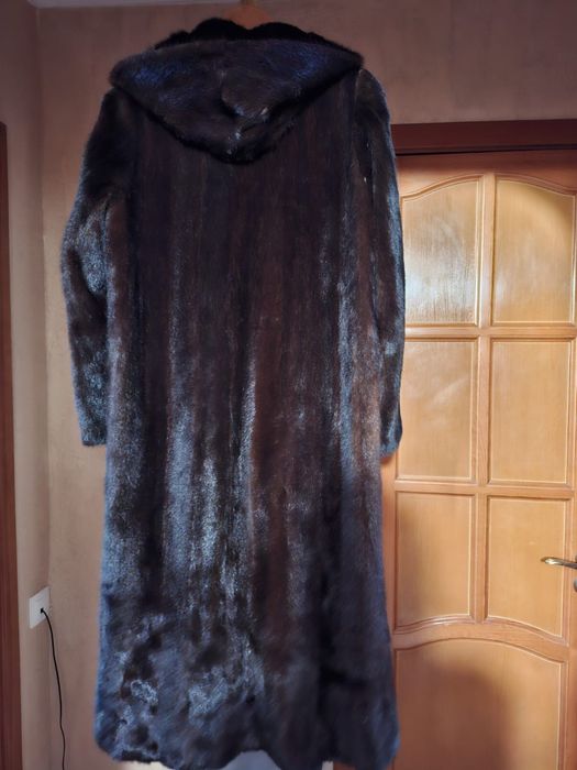 Женская шуба норка