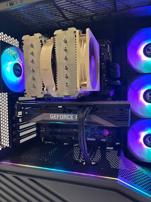 Геймърски компютър AMD Ryzen 9 7900X, RTX 3090 24GB, 64GB ram