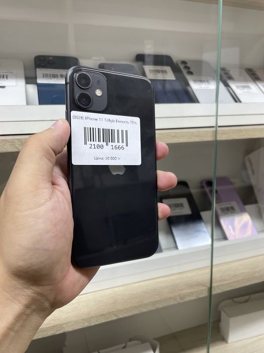Телефон Iphone 11 128gb