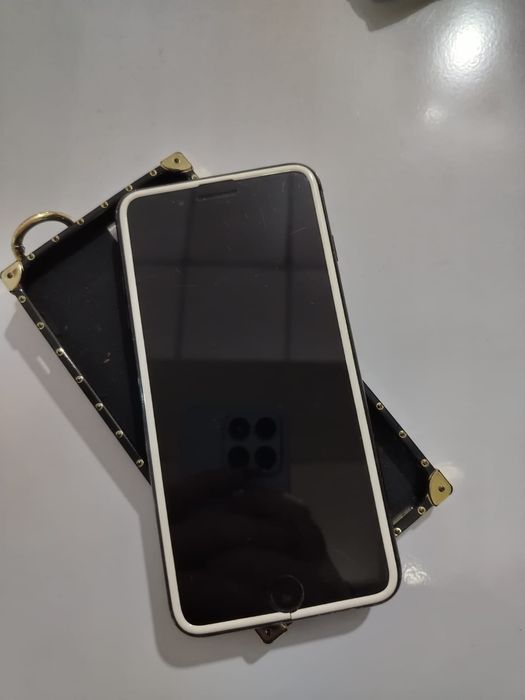 iPhone 7 plus 128 гб