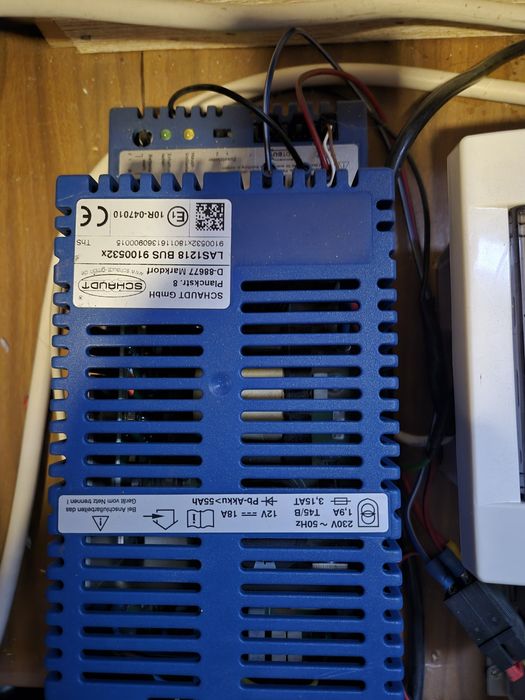 Зарядно за акукумолатор