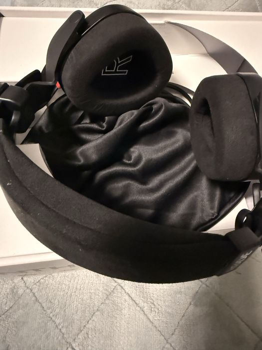 Casti studio profesionale RODE NTH-100, Closed Over Ear, Black