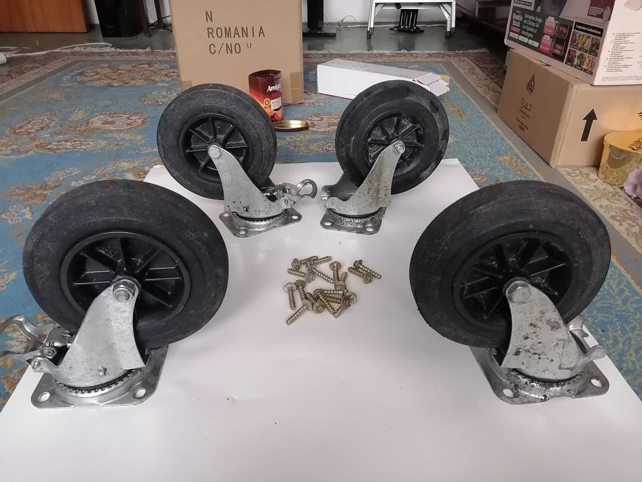 Set roti pivotante diametru 20cm