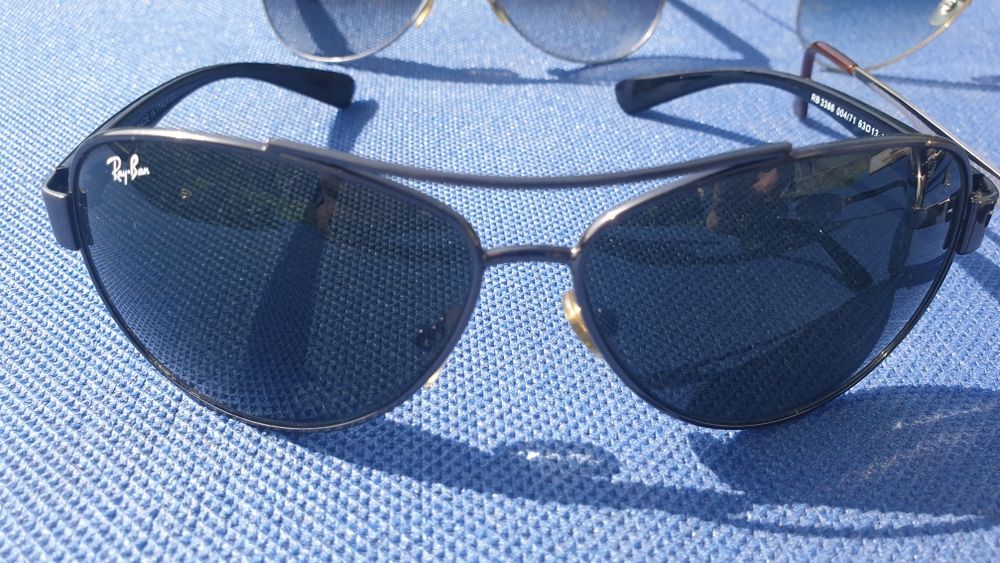 Vând ochelari de soare Ray ban, emporio Armani și versace