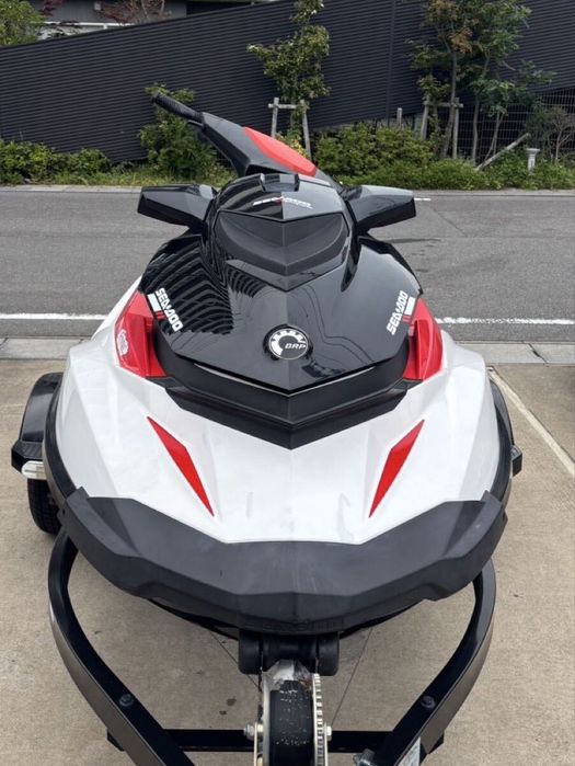 Seadoo wake 155 .