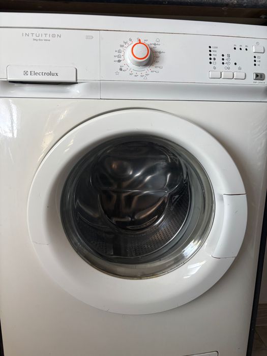 Пералня Electrolux