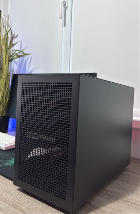 Геймърски сетъп/компютър Ryzen 5600XT/RTX4060 8GB/16 Ram/512 ssd/750 HDD/750W +Монитор LG Ultrawide, периферия.