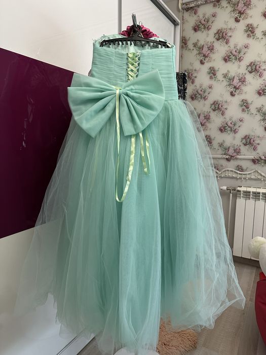 Бална рокля