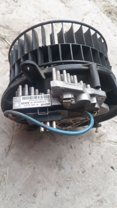 Реостат от печка Мерседес 210