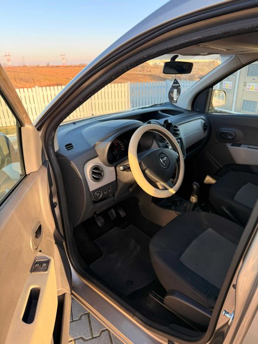 Dacia Dokker 1.6i + GPL // 2016 // AC // Pilot automat // Usor Avariat