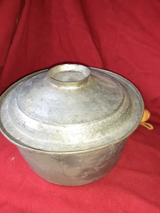 ЛОТ от 9 бр. Тенджери медни,калайдисани 19/20 век. Автентични!