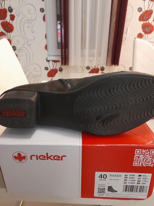 Дамски зимни боти Rieker