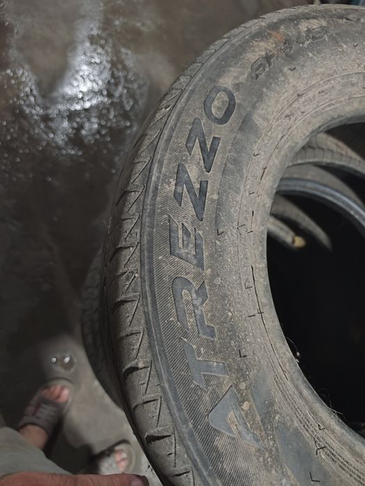 Продаются шины есть 8 штук размер 205/70/14