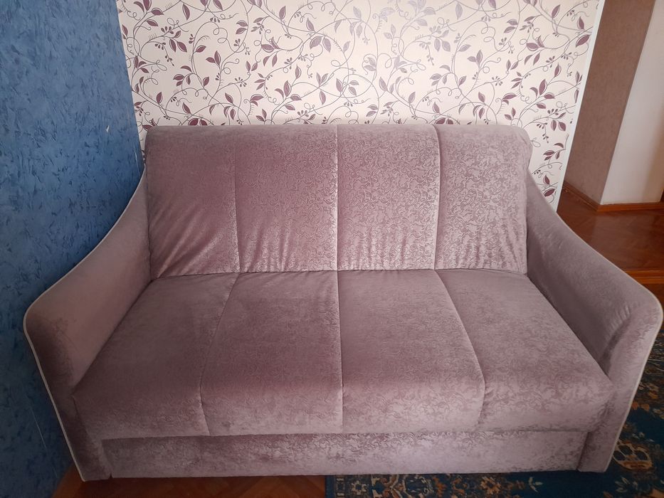 Продам Диван  раскладной