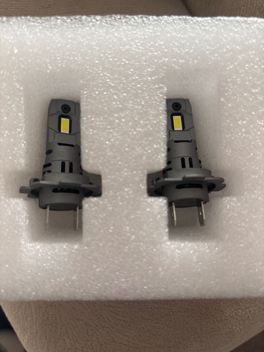 Becuri led autoturisme