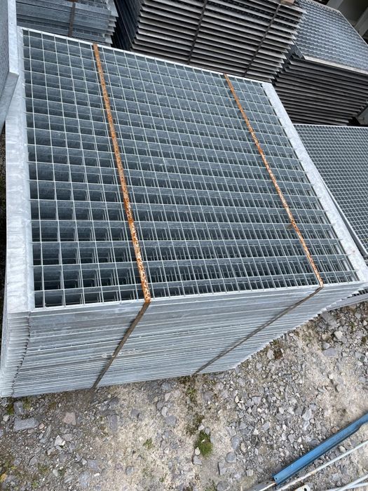 Grilaje metalice galvanizate