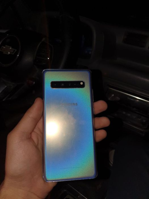 Samsung S10 5G  8\256 ideal srochni abmen