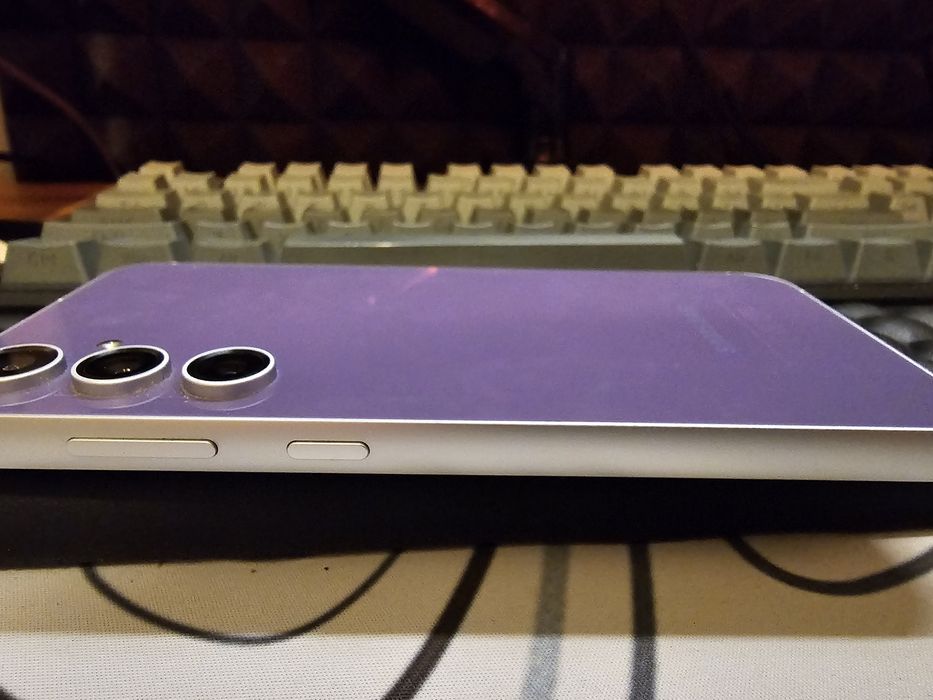 Samsunf S23 FE 128/8, Фиолетовый