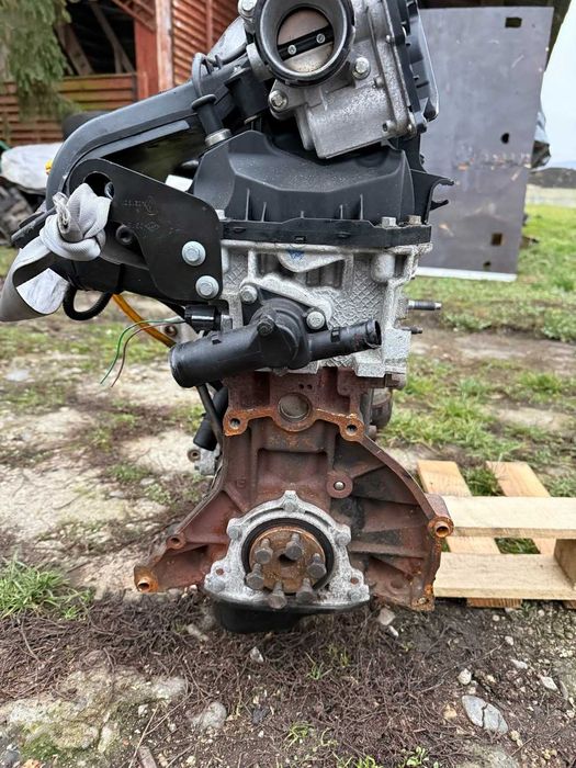 Motor Dacia Sandero 1.2 Benzina D4FF732