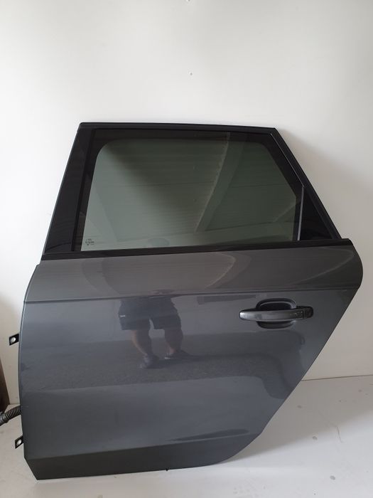 Usa portiera stanga dreapta fata spate Audi A4 break facelift LZ7S