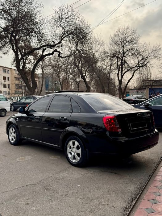 Nasiya Savdo Gentra 3 p/z 2021yil