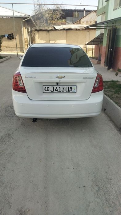 Lasetti avtomat sotiladi