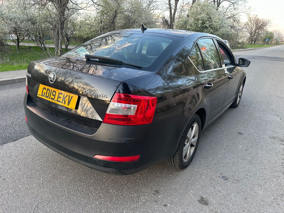 Skoda Octavia 2019 Cutie DSG 1,6tdi cod DGTE volan dreapta