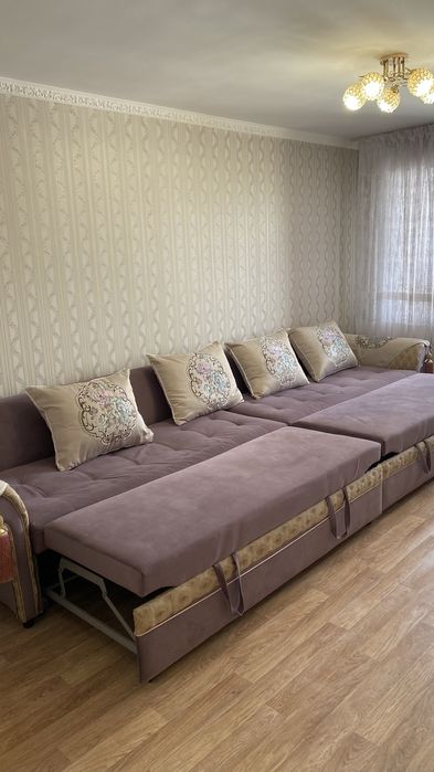 Продается диван 4 метра