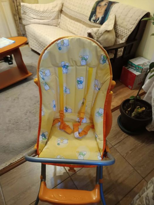 Scaun masa bebeluș