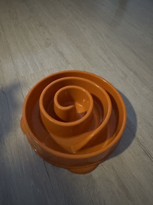 Миска для медленного кормления