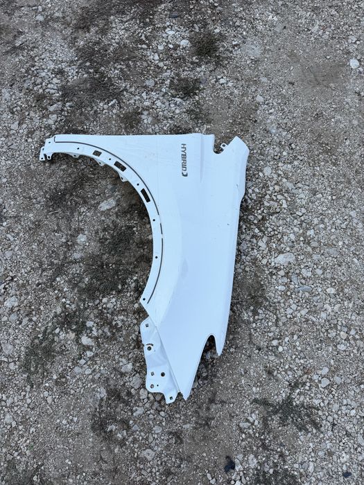 Преден десен калник toyota Rav 4 2012-2018