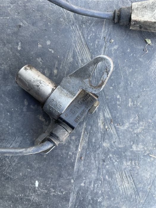 Датчик коленвала ауди 100 с4 а6 2.6