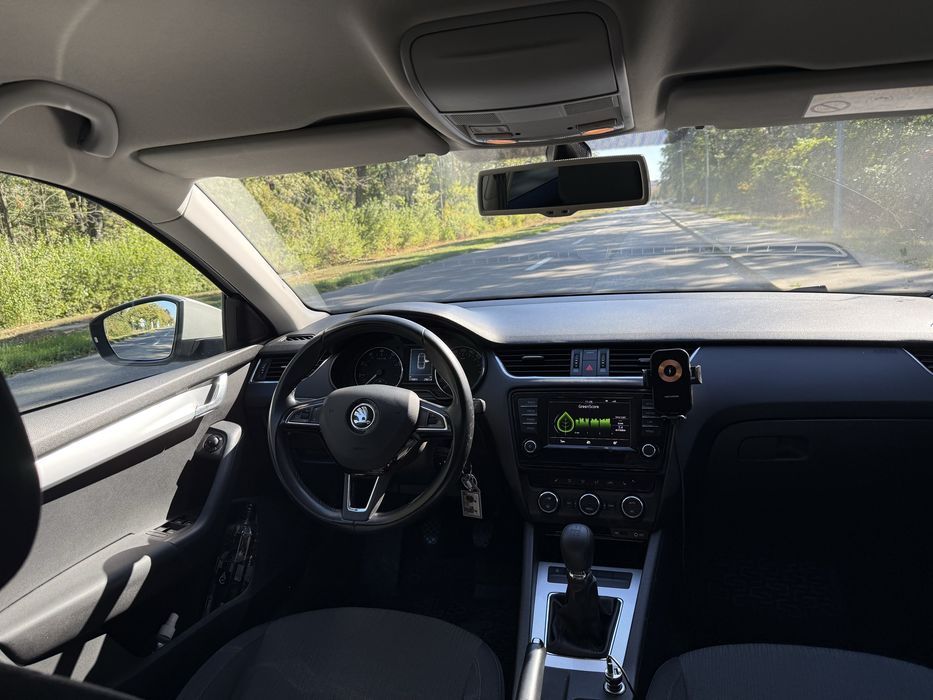 SKODA Octavia 2015 — imagine 5