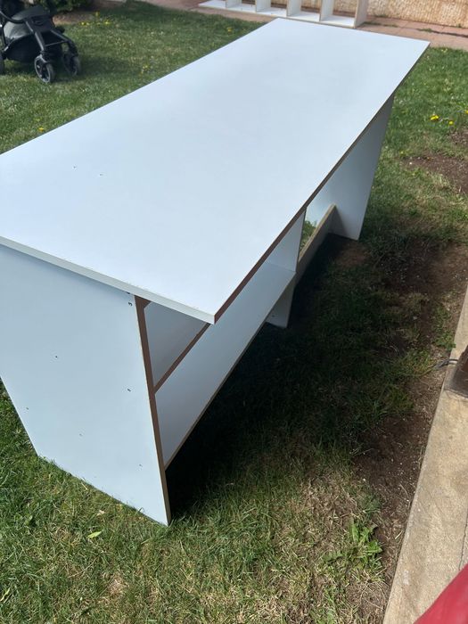 Бюро на добра цена!