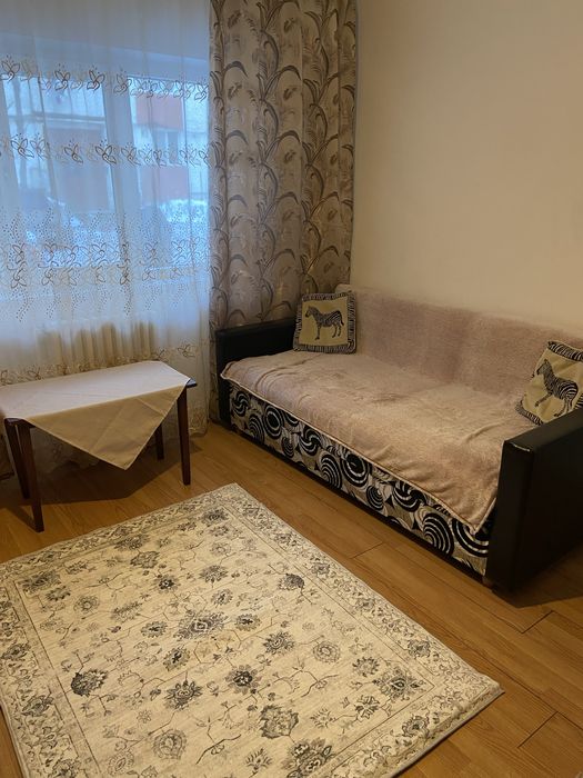 Garsonieră de închiriat